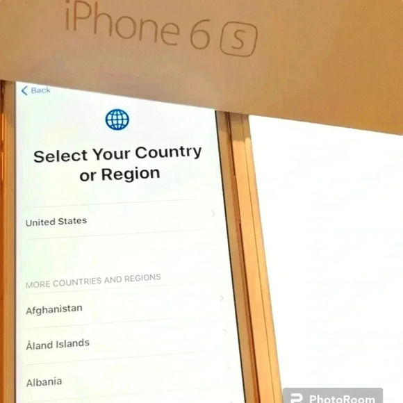 IPHONE 6S~Rose Gold Color - Picture 4 of 12